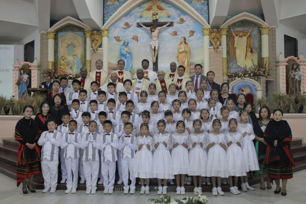 Christ King Church Kohima Village celebrated the Feast of Christ the King on November 21. The main celebrant of the Holy Eucharist was Fr Dr Jose Kuruvachira sdb, Provincial of Salesian Province of Dimapur. During the Holy Eucharist, 46 children received the Holy Communion for the first time. Priests from various parish and institutions joined in celebration of the Holy Eucharist.
